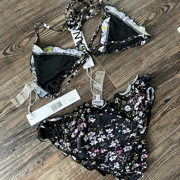Ganni Floral black Bikini Set NWT - Picture 5 of 6